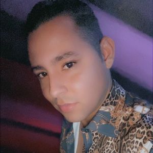 Meet your Posher, Julio